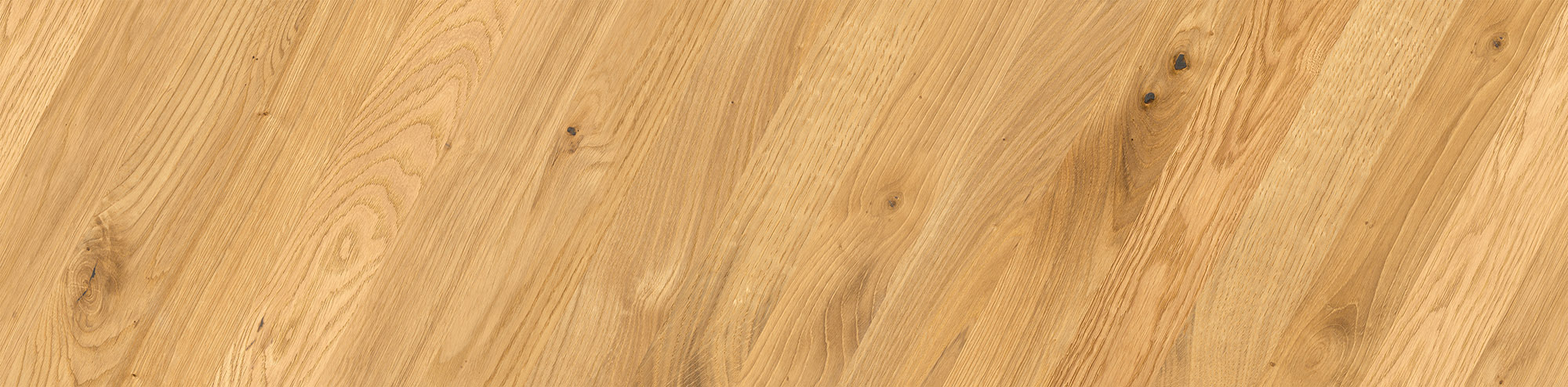 Chevron Oak Villa Gold | Matteo Kitchens